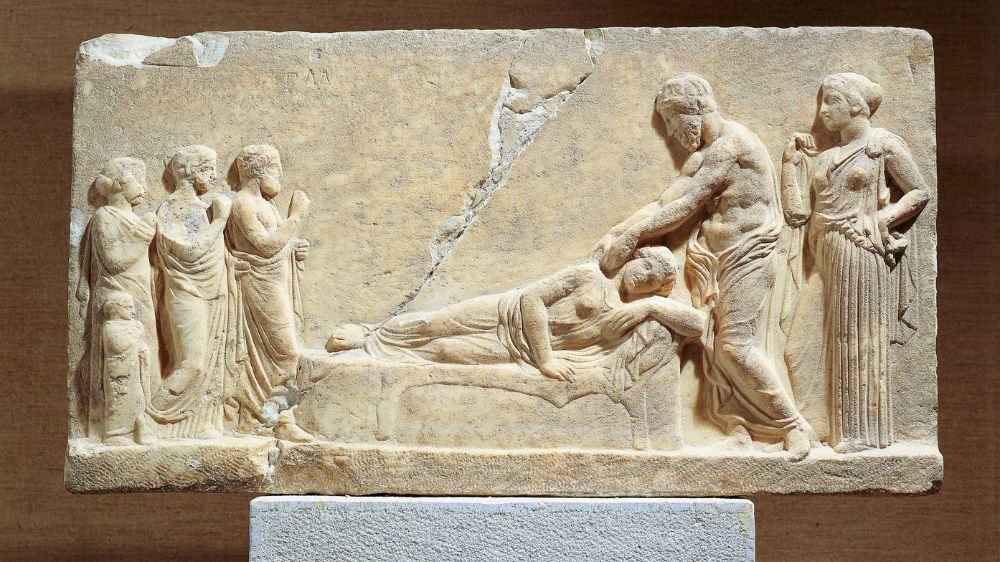 Miếng đá cổ mô tả Massage ở Hy Lạp 