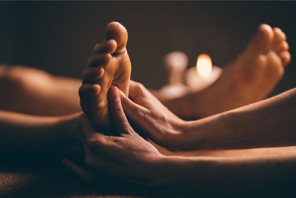 Kĩ thuật Shiatsu massage bàn chân